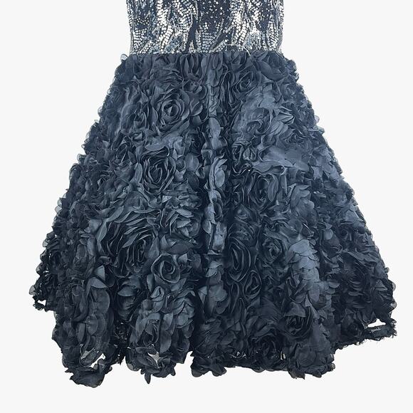 Xtreme Strapless Lace Sequin Mermaid Evening Gown 3D Floral Petal Size 6 - Picture 7 of 13